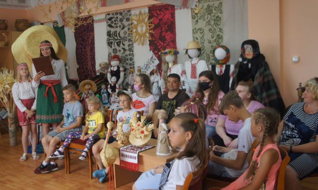 Открытие выставки народного творчества  «Кукла в народном стиле»