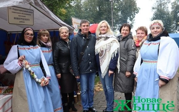Учреждения социального обслуживания населения Гродненской области приняли участие в областном фестивале-ярмарке «Дожинки-2021» в г.Скидель