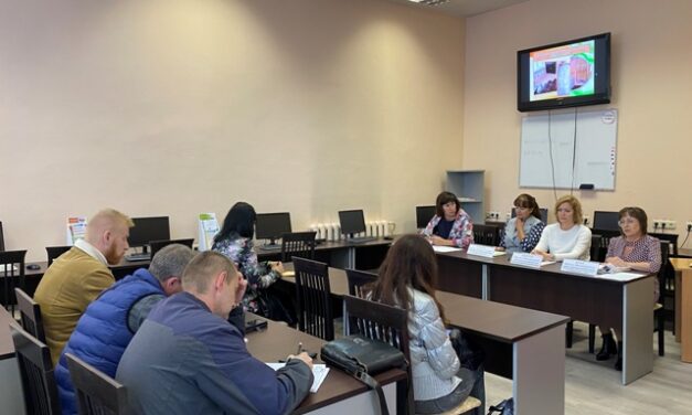 Службой занятости города Гродно организована встреча будущих предпринимателей с представителями ИМНС и ФСЗН