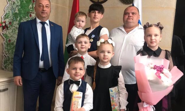 В Сморгони вручили государственную награду – орден Матери