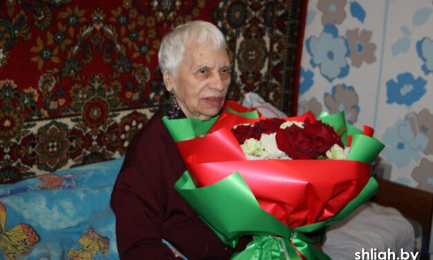 Руководство района поздравило с 95-летием ветерана войны Марию МУЧКАЕВУ