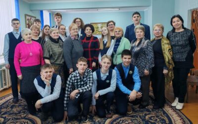 Как бабушки и внуки играли в интеллектуальный КВиЗ