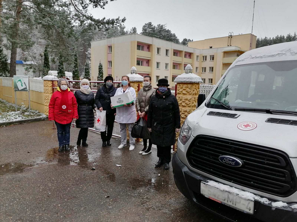 Волонтеры Гродненской областной организации Белорусского Общества Красного Креста посетили Гродненский дом-интернат
