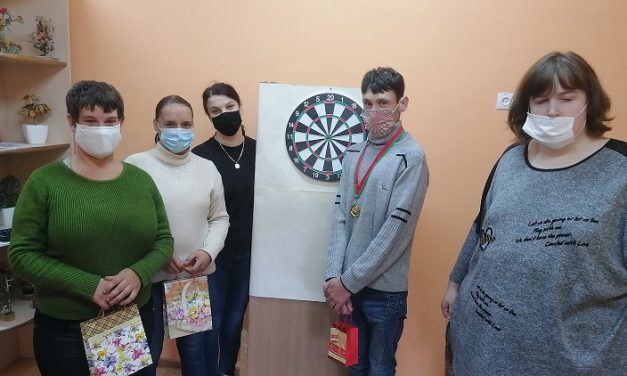Турнир по игре в дартс состоялся в Вороновском ТЦСОН