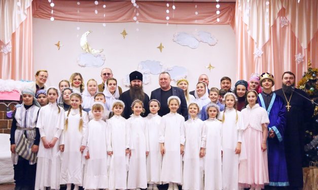 10 января 2022 года состоялся Рождественский концерт для получателей услуг Мурованского дома-интерната.