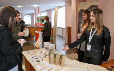 В Ошмянах стартовала общереспубликанская ярмарка вакансий для молодежи