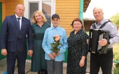 98-ю главу своей жизни начал писать ветеран Великой Отечественной войны Мостовского района Николай Михайлович Бобко