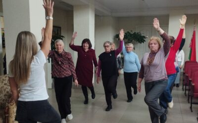 Беседа по поддержанию здоровья в пожилом возрасте прошла в ЦСОН Октябрьского района