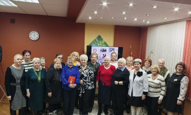 В ЦСОН Ленинского района стартовал цикл мероприятий “Восславим женщину труда”