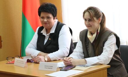 Где работать пенсионерам в районе?